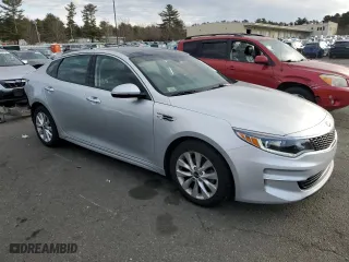 2018 Kia Optima EX with VIN 5XXGU4L32JG227769, listed as a Copart auction lot 48283665 with 43,638 mi miles and Salvage Title. Bid and sale history available at carsss.com. Image 4.