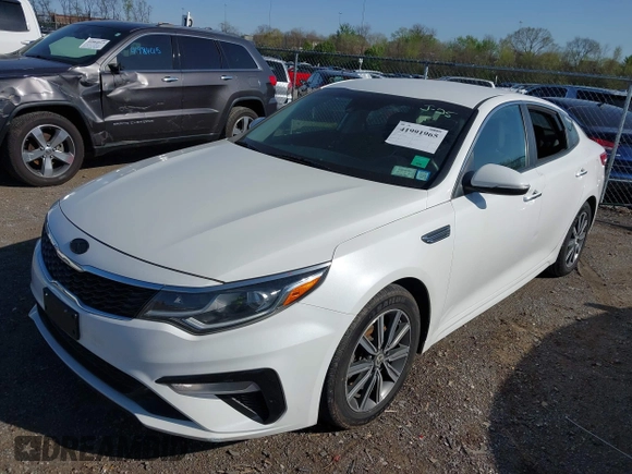 2019 Kia Optima LX with VIN 5XXGT4L33KG364935, listed as a IAAI auction lot 41991965 with 86,380 mi miles. Bid and sale history available at carsss.com. Image 17.