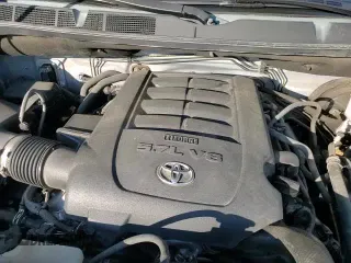 2018 Toyota Tundra SR5 with VIN 5TFEY5F16JX243283, listed as a Copart auction lot 70939845 with 140,600 mi miles and Salvage title. Bid and sale history available at DreamBid. Image 15.
