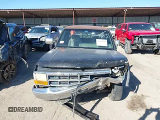 1994 Dodge Dakota z VIN 1B7GL23Y3RS666631, wystawiony jako IAAI lot #41767014 z przebiegiem 236 956 mil mil oraz . Historia ofert i sprzedaży dostępna na DreamBid. Obrazek 16.