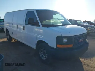 2007 GMC Savana Cargo Van with VIN 1GTGG29V571131451, listed as a IAAI auction lot 41455030 with 336,397 mi miles. Bid and sale history available at carsss.com. Image 1.