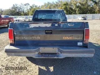 1992 GMC Sonoma with VIN 1GTCS14ZXN8512542, listed as a Copart auction lot 82427174 with 222,475 mi miles and Salvage Title. Bid and sale history available at carsss.com. Image 6.