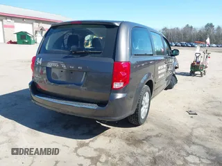 2016 Dodge Grand Caravan SE with VIN 2C4RDGBG0GR146915, listed as a IAAI auction lot 41841110 with 142,005 mi miles and . Bid and sale history available at DreamBid. Image 4.