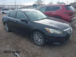 2011 Honda Accord EX z VIN 1HGCP2F7XBA067955, wystawiony jako IAAI lot #42070691 z przebiegiem Nie podano mil oraz . Historia ofert i sprzedaży dostępna na DreamBid. Obrazek 1.