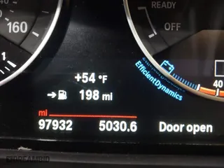 2016 BMW X1 xDrive28i with VIN WBXHT3C3XG5E47536, listed as a IAAI auction lot 41672144 with 97,932 mi miles. Bid and sale history available at carsss.com. Image 15.