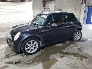 2008 MINI Convertible z VIN WMWRF33538TF67537, wystawiony jako Copart lot #86498134 z przebiegiem 120 044 mil mil oraz Czysty tytuł • Clean title. Historia ofert i sprzedaży dostępna na DreamBid. Obrazek 1.