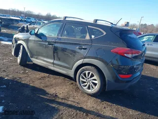 2016 Hyundai Tucson SE with VIN KM8J3CA42GU076476, listed as a IAAI auction lot 41272580 with 112,010 mi miles. Bid and sale history available at carsss.com. Image 3.