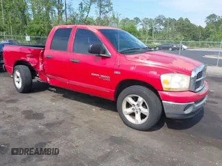 2006 Dodge 1500 SLT z VIN 1D7HA18246S637181, wystawiony jako IAAI lot #42200170 z przebiegiem 237 728 mil mil oraz . Historia ofert i sprzedaży dostępna na DreamBid. Obrazek 1.