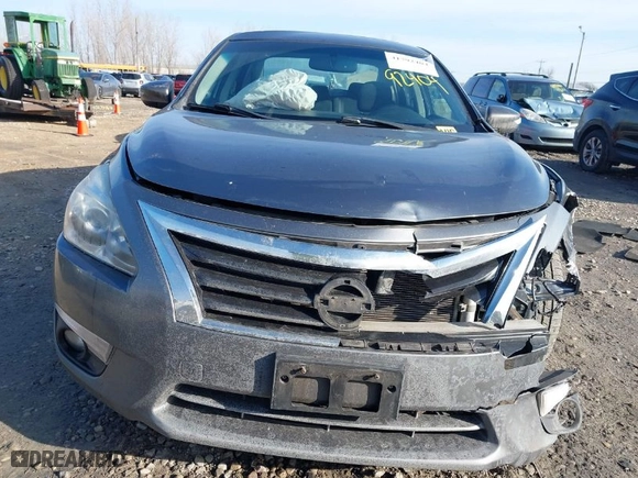 2014 Nissan Altima 2.5 S with VIN 1N4AL3AP8EC420173, listed as a IAAI auction lot 41792404 with NaN miles. Bid and sale history available at carsss.com. Image 12.