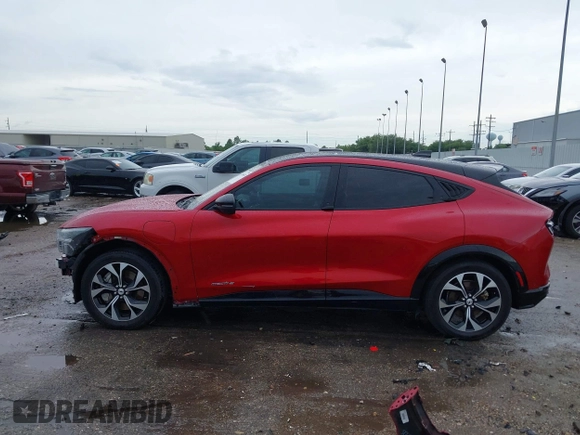 2022 Ford Mustang Mach-E Premium с VIN 3FMTK3RM1NMA57631, выставлен на аукционе IAAI как лот 42369574 с пробегом 108 893 миль миль и . История ставок и продаж доступна на DreamBid. Изображение 15.
