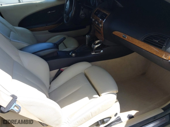 2007 BMW 6 Series 650i with VIN WBAEK135X7CN83521, listed as a IAAI auction lot 42078828 with 55,444 mi miles. Bid and sale history available at carsss.com. Image 5.