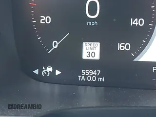 2017 Volvo S90 Inscription z VIN YV1A22ML2H1004789, wystawiony jako IAAI lot #42276293 z przebiegiem 55 947 mil mil oraz . Historia ofert i sprzedaży dostępna na DreamBid. Obrazek 16.