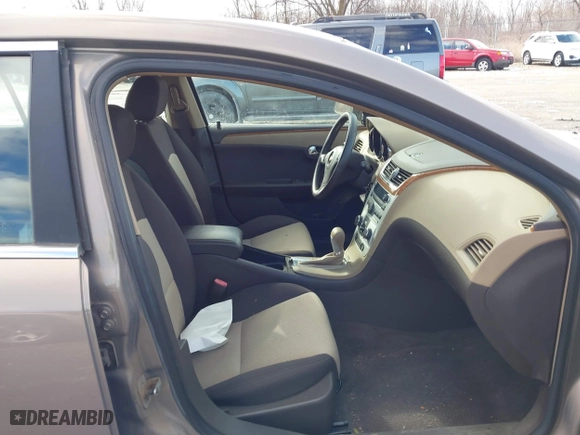 2008 Chevrolet Malibu LT w/1LT with VIN 1G1ZH57B48F225771, listed as a IAAI auction lot 41880804 with 174,755 mi miles. Bid and sale history available at carsss.com. Image 5.