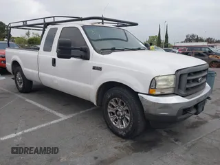 2004 Ford F-250 XL with VIN 1FTNX20L84EA02255, listed as a IAAI auction lot 42034960 with 70,590 mi miles and . Bid and sale history available at DreamBid. Image 1.