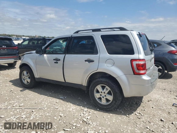 2010 Ford Escape XLT z VIN 1FMCU9D77AKC30116, wystawiony jako Copart lot #55429945 z przebiegiem 154 608 mil mil oraz Czysty tytuł • Clean title. Historia ofert i sprzedaży dostępna na DreamBid. Obrazek 2.