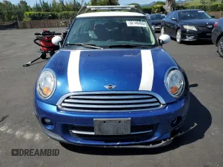 2012 MINI Hardtop with VIN WMWSU3C53CT257126, listed as a Copart auction lot 52146465 with 146,485 mi miles and Salvage Title. Bid and sale history available at DreamBid. Image 5.