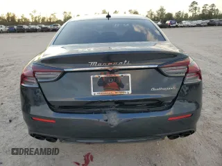 2022 Maserati Quattroporte GT z VIN ZAM56XPAXN1391103, wystawiony jako Copart lot #78474234 z przebiegiem Nie podano mil oraz Nie do naprawy • Non repairable. Historia ofert i sprzedaży dostępna na DreamBid. Obrazek 6.