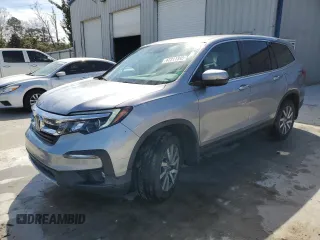 2021 Honda Pilot EX z VIN 5FNYF5H30MB004991, wystawiony jako Copart lot #47211345 z przebiegiem 61 947 mil mil oraz Szkoda całkowita • Salvage title. Historia ofert i sprzedaży dostępna na DreamBid. Obrazek 1.