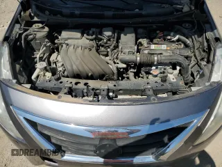 2017 Nissan Versa S Plus z VIN 3N1CN7AP7HL843570, wystawiony jako Copart lot #56417205 z przebiegiem Nie podano mil oraz Czysty tytuł • Clean title. Historia ofert i sprzedaży dostępna na DreamBid. Obrazek 11.