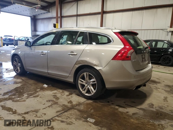 2015 Volvo V60 T5 Drive-E Premier with VIN YV140MEK7F1261304, listed as a Copart auction lot 81284994 with 124,505 mi miles and Salvage Title. Bid and sale history available at carsss.com. Image 2.