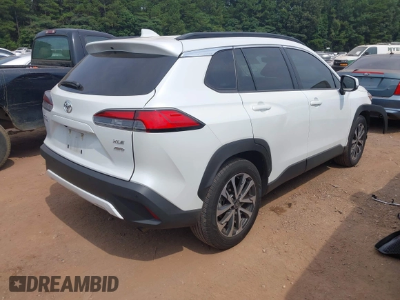 2022 Toyota Corolla Cross XLE with VIN 7MUDAABG0NV027076, listed as a IAAI auction lot 42563337 with 46,375 mi miles and . Bid and sale history available at DreamBid. Image 4.