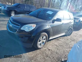 2013 Chevrolet Equinox LS z VIN 2GNALBEK6D6357771, wystawiony jako IAAI lot #41869481 z przebiegiem 186 134 mil mil oraz . Historia ofert i sprzedaży dostępna na DreamBid. Obrazek 2.