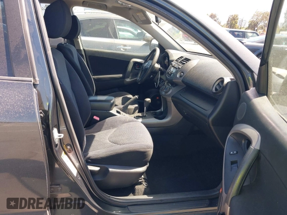 2008 Toyota RAV4 Sport with VIN JTMZD32V985113983, listed as a IAAI auction lot 42654195 with 274,654 mi miles and . Bid and sale history available at DreamBid. Image 5.