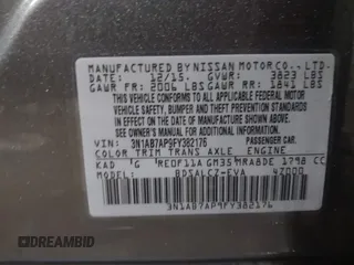 2015 Nissan Sentra SV z VIN 3N1AB7AP9FY382176, wystawiony jako IAAI lot #41168037 z przebiegiem 75 292 mil mil oraz . Historia ofert i sprzedaży dostępna na DreamBid. Obrazek 9.