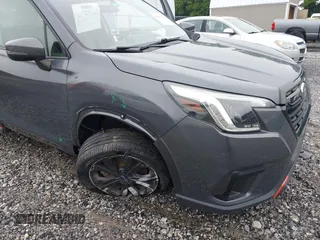 2022 Subaru Forester Special Sports with VIN JF2SKAJC1NH489228, listed as a IAAI auction lot 42499823 with 33,653 mi miles and . Bid and sale history available at DreamBid. Image 6.