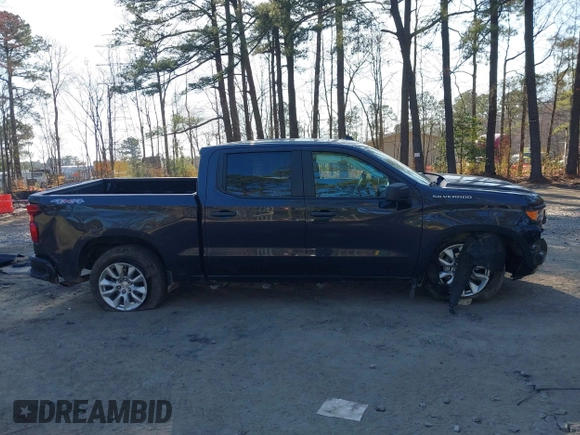 2022 Chevrolet Silverado 1500 Custom with VIN 1GCPDBEK3NZ640666, listed as a IAAI auction lot 41779220 with 31,047 mi miles. Bid and sale history available at carsss.com. Image 14.