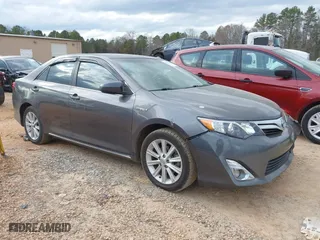 2013 Toyota Camry Hybrid LE with VIN 4T1BD1FK7DU097090, listed as a IAAI auction lot 41707521 with 183,885 mi miles. Bid and sale history available at carsss.com. Image 1.