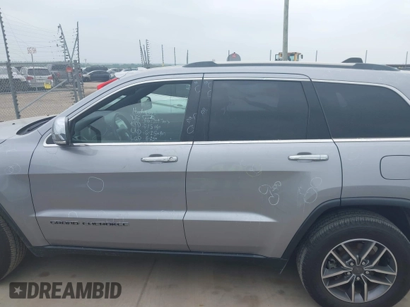 2020 Jeep Grand Cherokee Limited with VIN 1C4RJEBG2LC115973, listed as a IAAI auction lot 41915645 with 91,439 mi miles and . Bid and sale history available at DreamBid. Image 14.