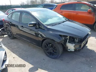 2016 Ford Focus SE with VIN 1FADP3FE6GL335943, listed as a IAAI auction lot 42060995 with 115,701 mi miles. Bid and sale history available at carsss.com. Image 1.