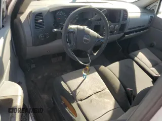 2009 GMC Sierra 1500 Work Truck z VIN 1GTEC14C39Z900813, wystawiony jako Copart lot #82673734 z przebiegiem Nie podano mil oraz Szkoda całkowita • Salvage title. Historia ofert i sprzedaży dostępna na DreamBid. Obrazek 8.