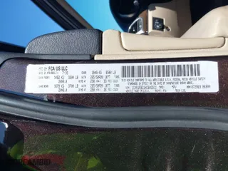 2017 Jeep Grand Cherokee Limited with VIN 1C4RJFBG1HC603311, listed as a IAAI auction lot 41936293 with 64,994 mi miles. Bid and sale history available at carsss.com. Image 9.