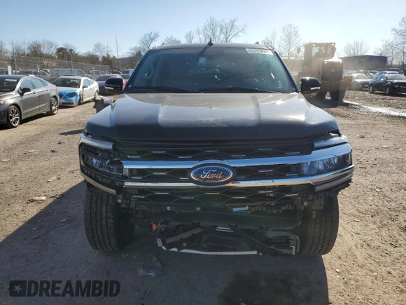 2024 Ford Expedition Max Limited with VIN 1FMJK1K82REA28854, listed as a Copart auction lot 50932335 with 25,225 mi miles and Clean title. Bid and sale history available at DreamBid. Image 5.