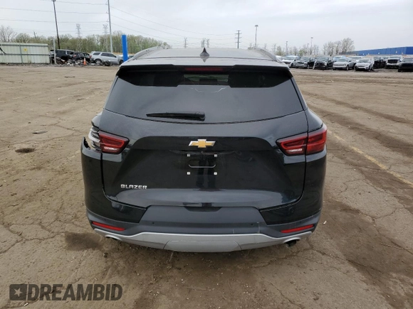2024 Chevrolet Blazer LT z VIN 3GNKBCR47RS258104, wystawiony jako Copart lot #54824135 z przebiegiem 7 683 mil mil oraz Szkoda całkowita • Salvage title. Historia ofert i sprzedaży dostępna na DreamBid. Obrazek 6.