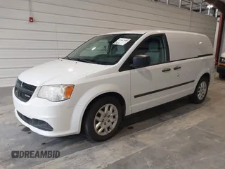 2014 Ram Cargo Van Tradesman with VIN 2C4JRGAG8ER379583, listed as a IAAI auction lot 41467084 with 197,304 mi miles. Bid and sale history available at carsss.com. Image 2.