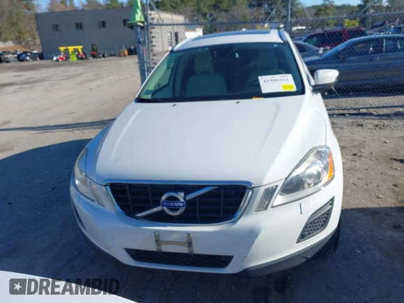 2013 Volvo XC60 T6 with VIN YV4902DZ8D2420737, listed as a IAAI auction lot 41986161 with 165,954 mi miles. Bid and sale history available at carsss.com. Image 12.