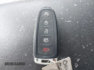 2019 Ford Escape SE z VIN 1FMCU9GD9KUA66049, wystawiony jako IAAI lot #41901054 z przebiegiem 35 545 mil mil oraz . Historia ofert i sprzedaży dostępna na DreamBid. Obrazek 11.