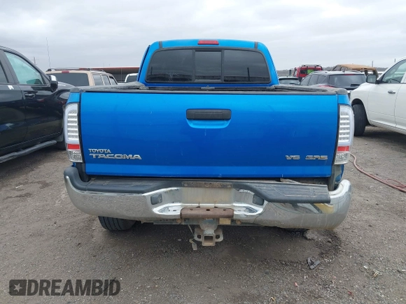 2006 Toyota Tacoma with VIN 5TEUU42N46Z183840, listed as a IAAI auction lot 41805575 with 219,764 mi miles. Bid and sale history available at carsss.com. Image 17.