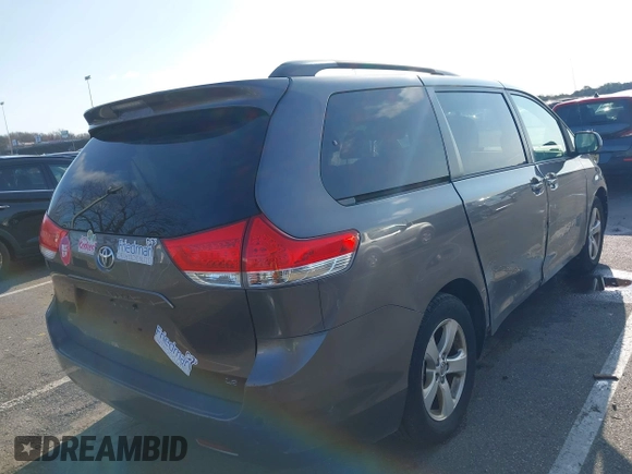2014 Toyota Sienna LE AAS with VIN 5TDKK3DC5ES483532, listed as a IAAI auction lot 41905911 with 122,392 mi miles and . Bid and sale history available at DreamBid. Image 4.