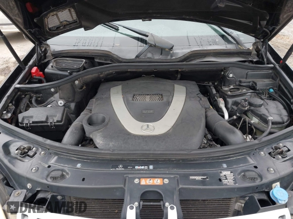2008 Mercedes-Benz M 5.5L with VIN 4JGBB72E28A400597, listed as a IAAI auction lot 42012741 with 194,832 mi miles. Bid and sale history available at carsss.com. Image 10.