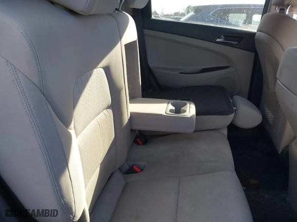 2016 Hyundai Tucson SE with VIN KM8J3CA45GU051376, listed as a IAAI auction lot 41251762 with 169,354 mi miles. Bid and sale history available at carsss.com. Image 8.