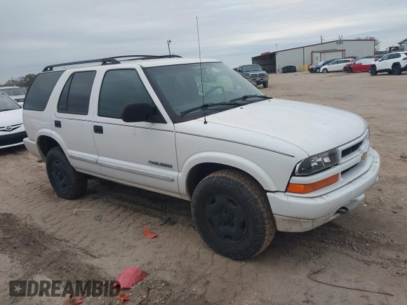 2004 Chevrolet Blazer LS z VIN 1GNDT13X34K157711, wystawiony jako IAAI lot #41282289 z przebiegiem 148 013 mil mil oraz . Historia ofert i sprzedaży dostępna na DreamBid. Obrazek 1.