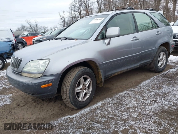 2002 Lexus RX 300 with VIN JTJGF10U120140757, listed as a IAAI auction lot 41357989 with 196,898 mi miles. Bid and sale history available at carsss.com. Image 2.