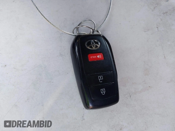 2022 Toyota Corolla Cross LE z VIN 7MUCAABG3NV030906, wystawiony jako IAAI lot #42475640 z przebiegiem 119 135 mil mil oraz . Historia ofert i sprzedaży dostępna na DreamBid. Obrazek 11.