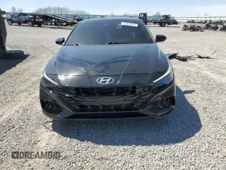 2023 Hyundai Elantra N Line z VIN KMHLR4AF2PU625284, wystawiony jako Copart lot #52018055 z przebiegiem 22 024 mil mil oraz Szkoda całkowita • Salvage title. Historia ofert i sprzedaży dostępna na DreamBid. Obrazek 5.