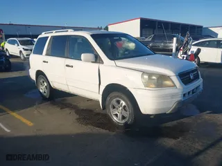 2004 Honda Pilot EX with VIN 2HKYF18564H571427, listed as a IAAI auction lot 41867906 with 359,577 mi miles. Bid and sale history available at carsss.com. Image 1.