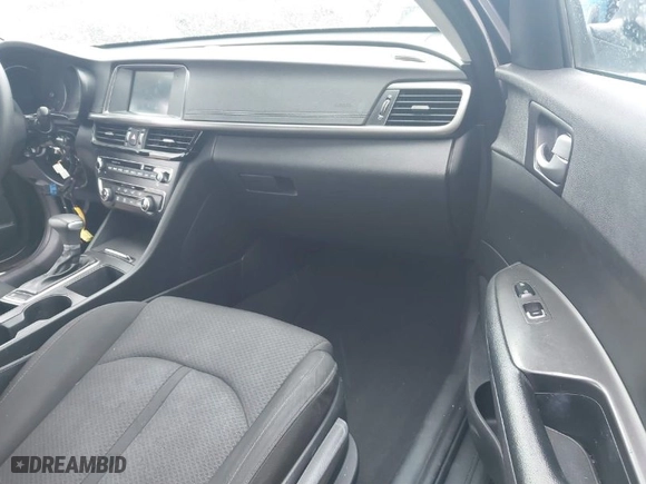 2018 Kia Optima LX with VIN KNAGT4L39J5234822, listed as a IAAI auction lot 41803968 with 95,985 mi miles. Bid and sale history available at carsss.com. Image 5.